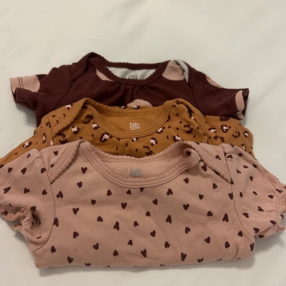 Carters onesies bundle - Picture 2 of 2